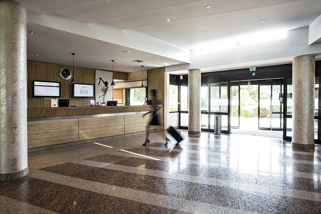 Mercure Toulouse Aeroport Golf De Seilh Exterior photo